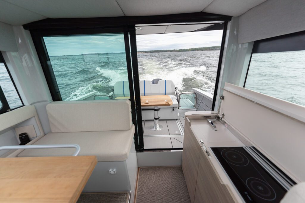 Aurelia Yachting - Saxdor 320 Gtc - Private Yacht - Private Cruise - Private Tender - Corfu - Ioanian Islands - Serendipity